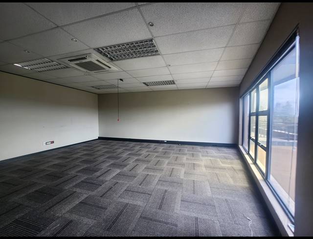 601M² OFFICE TO LET IN NOORDWYK